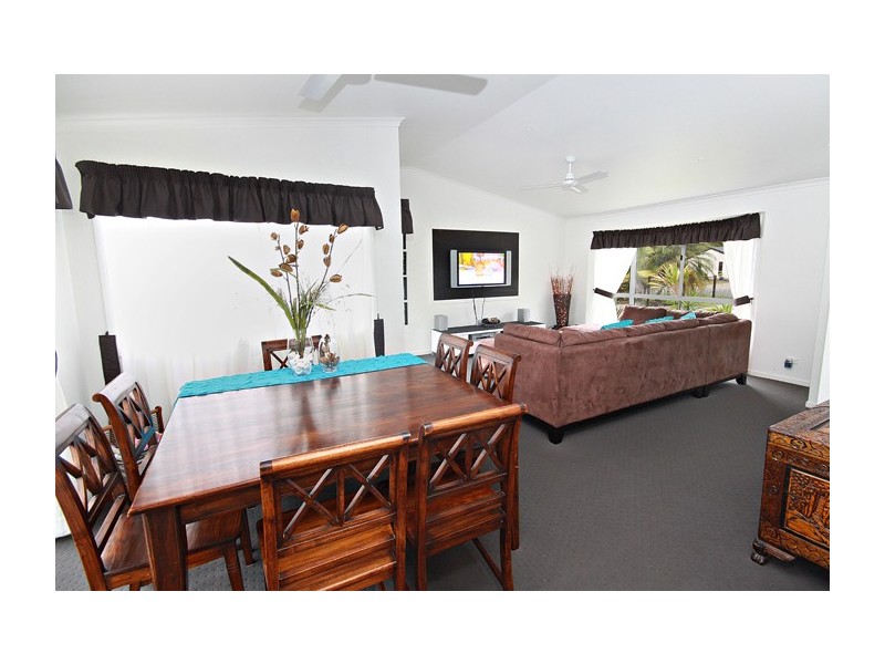 60 Mountain Creek Road, Mountain Creek QLD 4557