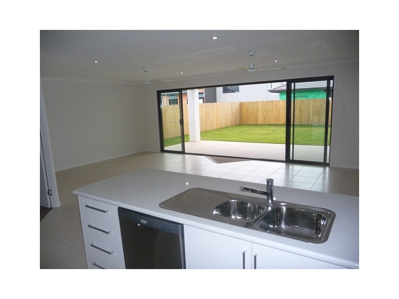 Little Mountain QLD 4551