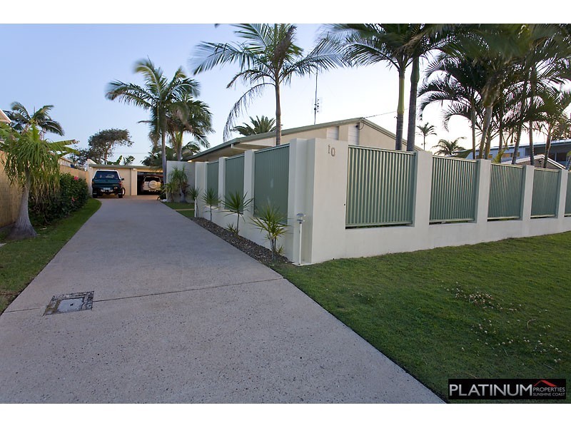 2/10 Coonawa Street, Buddina QLD 4575