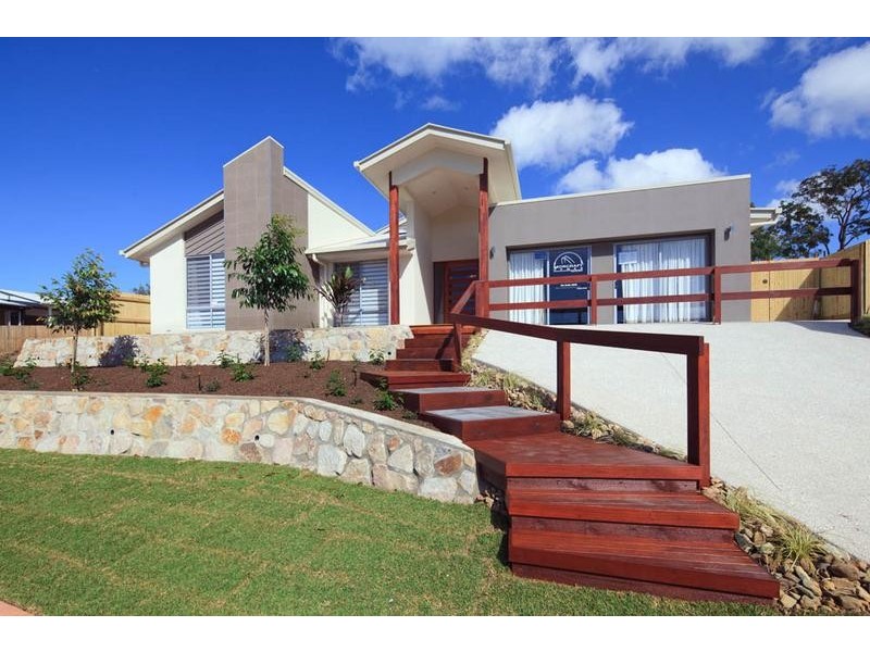 200 The Avenue, Peregian Springs QLD 4573