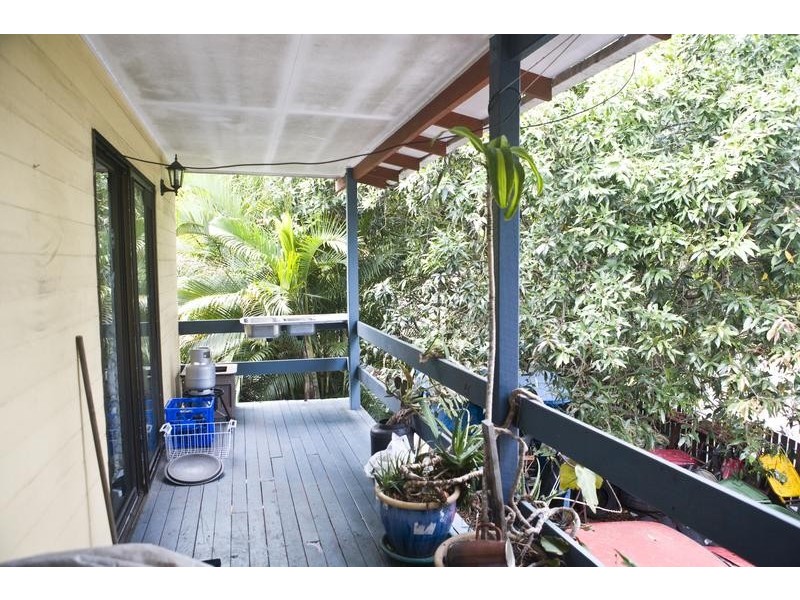 25 Palm Drive, Mooloolaba QLD 4557
