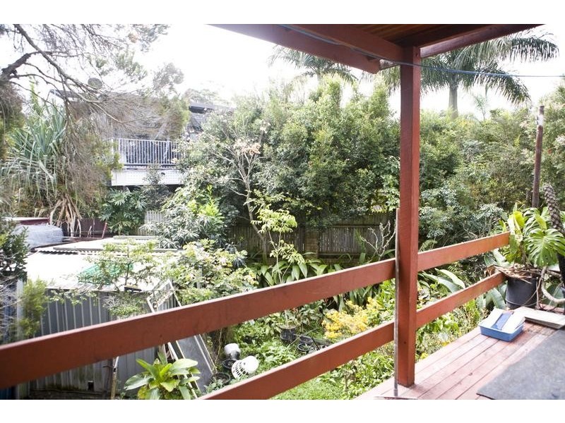 25 Palm Drive, Mooloolaba QLD 4557