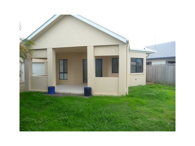 7 Zante Lane, Kawana Island QLD 4575