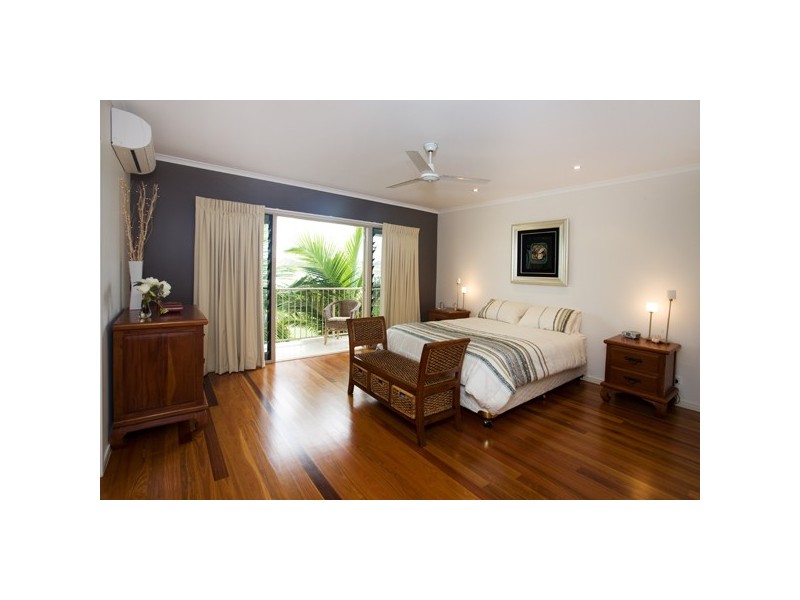 14 Flores Street, Kawana Island QLD 4575