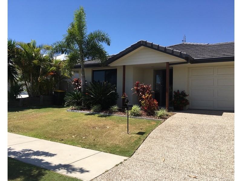 8 Pumicestone Way, Mountain Creek QLD 4557