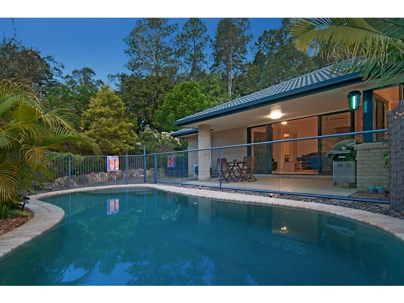 36 Samuel Place, Mooloolah Valley QLD 4553