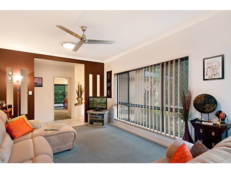 36 Samuel Place, Mooloolah Valley QLD 4553