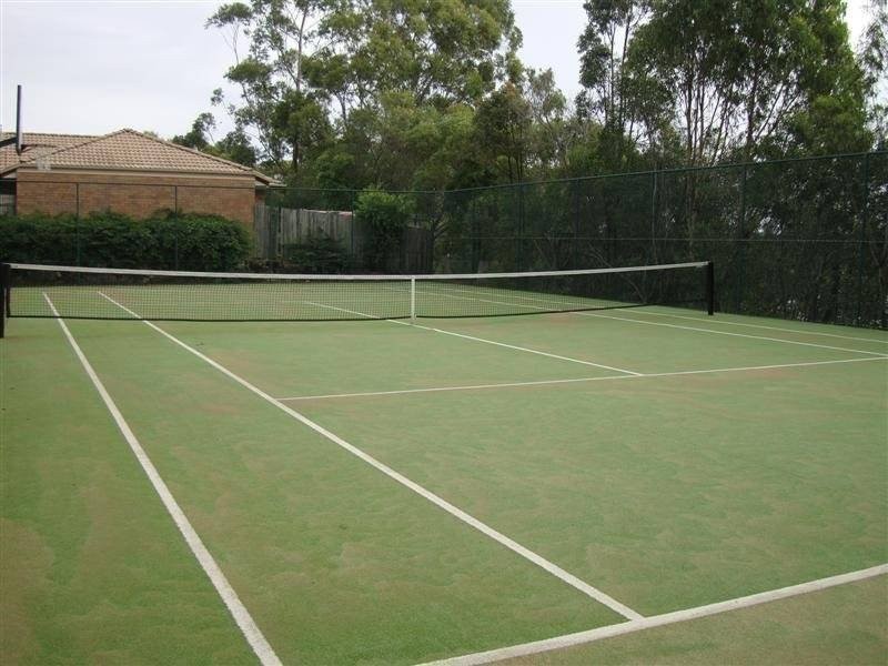 2/90 Caloundra Road, Little Mountain QLD 4551