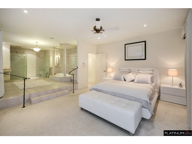 5 Mooloolah Island, Minyama QLD 4575