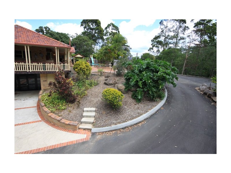 15 Kitney Close, Tanawha QLD 4556