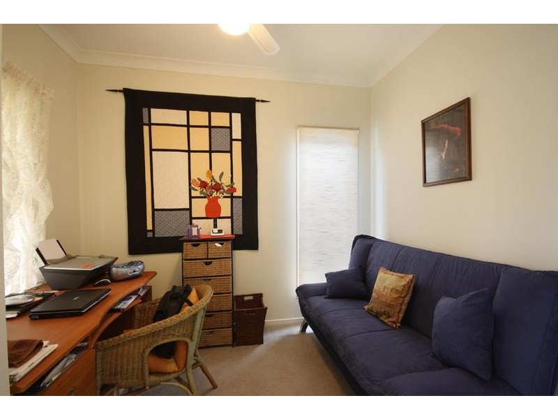 5 Solomon Court, Kawana Island QLD 4575