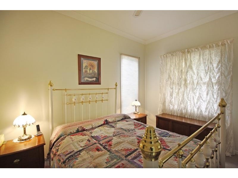 5 Solomon Court, Kawana Island QLD 4575