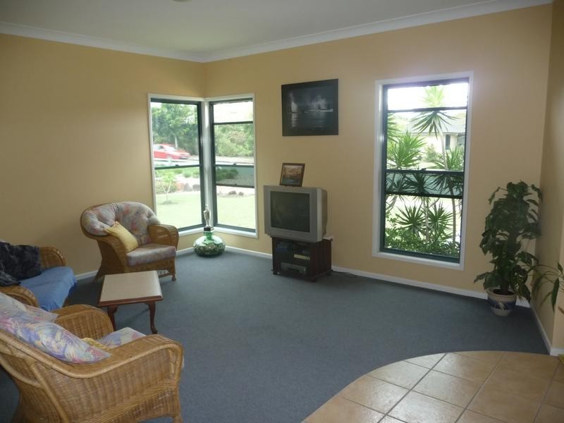 30 Creekside Boulevard, Currimundi QLD 4551