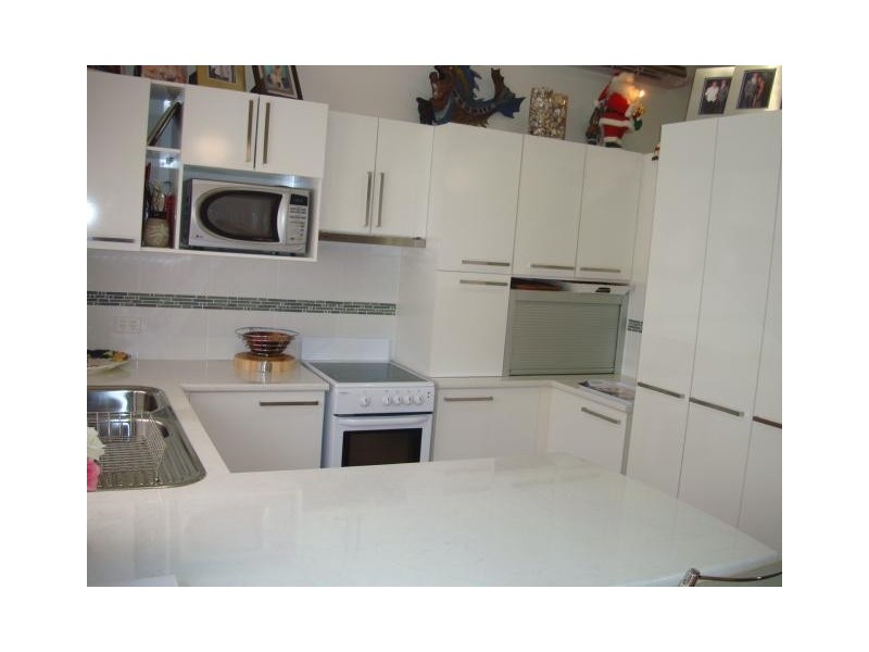 Warana QLD 4575