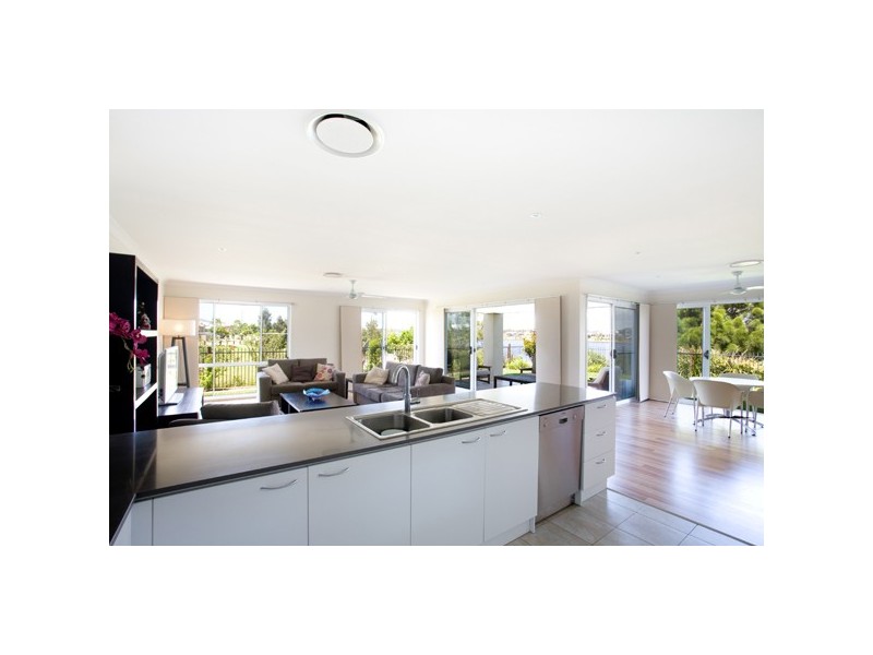 5 Gimbal Court, Wurtulla QLD 4575