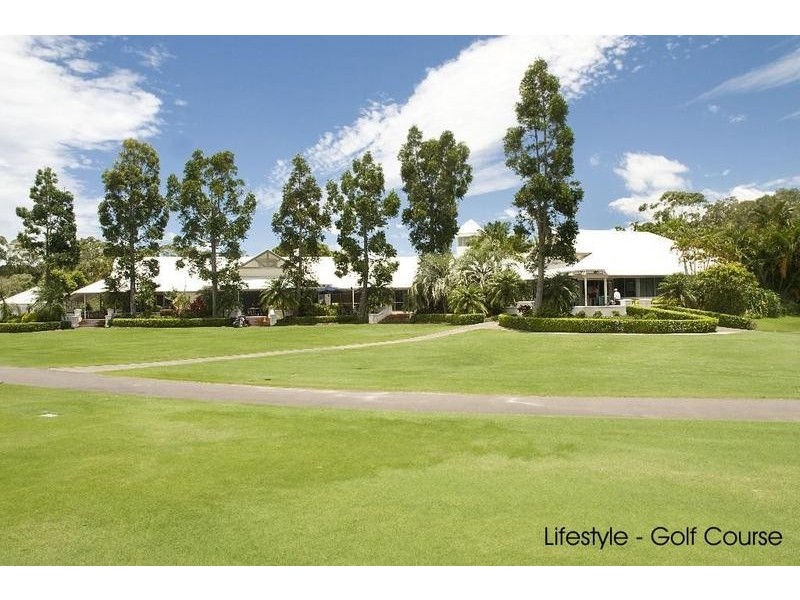 38 Hetherington Drive, Twin Waters QLD 4564