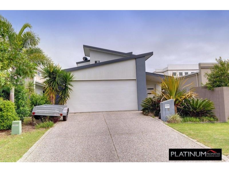 9 Easter Street, Kawana Island QLD 4575
