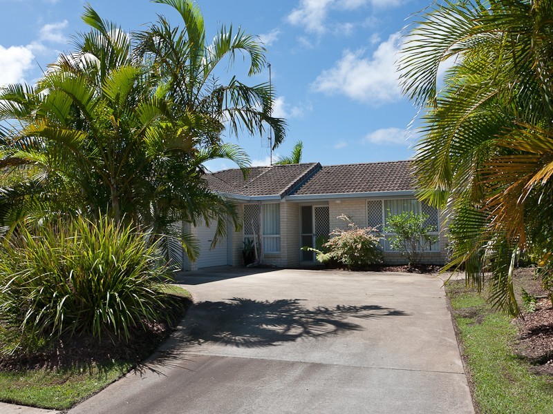 11 Peacock Crescent, Bokarina QLD 4575