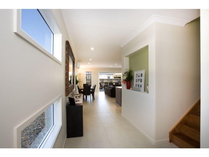 8 Outrigger Street, Wurtulla QLD 4575