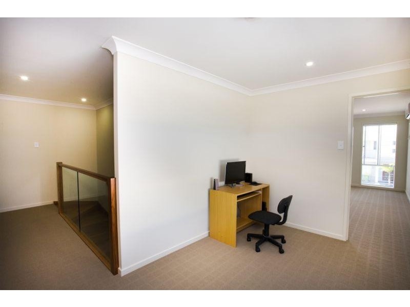 8 Outrigger Street, Wurtulla QLD 4575