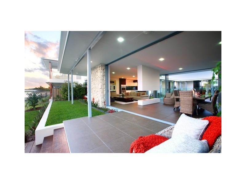 49 Whitehaven Way, Pelican Waters QLD 4551