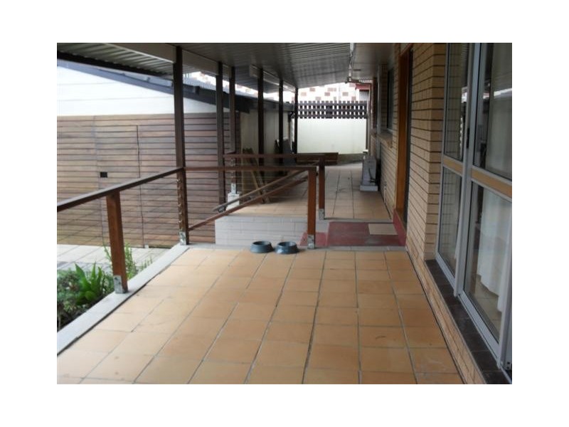 Battery Hill QLD 4551