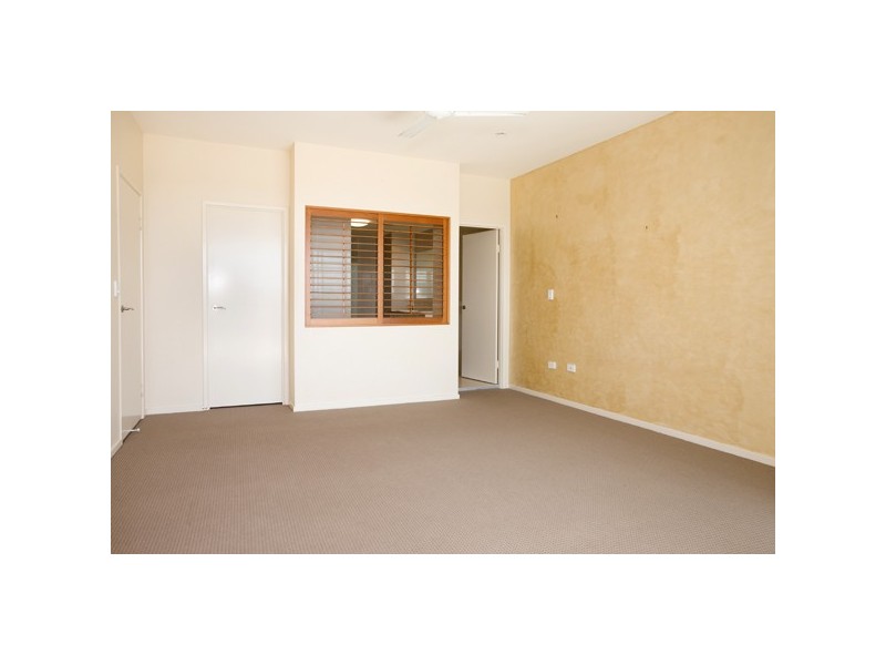 49/1 Grenada Way, Kawana Island QLD 4575