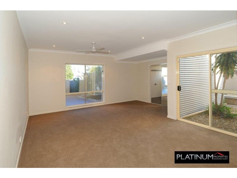 8 Kumbada Court, Minyama QLD 4575