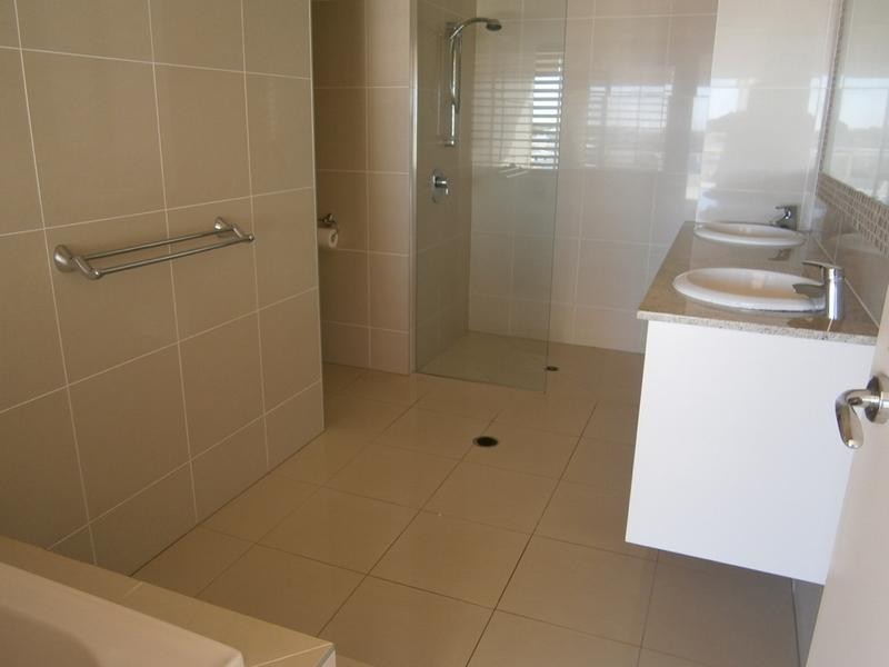 55/1 Grenada Way, Kawana Island QLD 4575