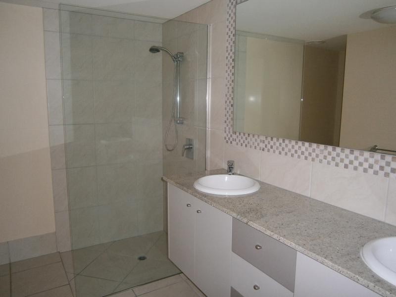 21/1 Grenada Way, Kawana Island QLD 4575