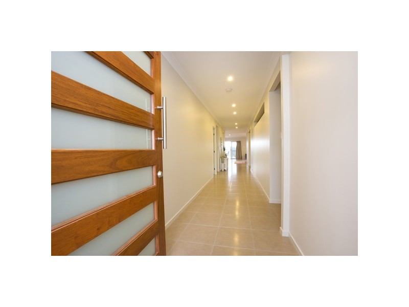 4 Blade Ct, Wurtulla QLD 4575