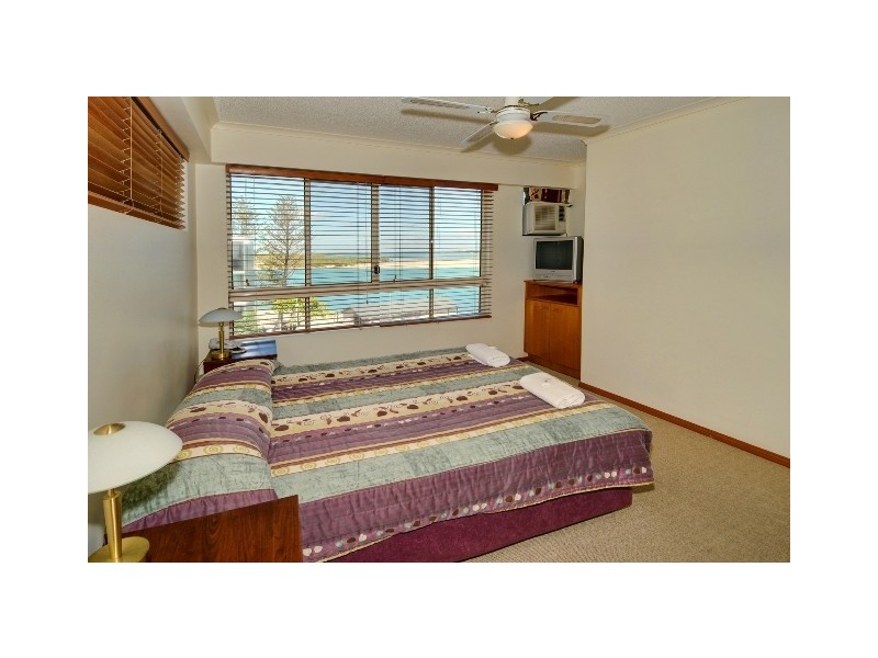 3/16 Leeding Tce, Caloundra QLD 4551