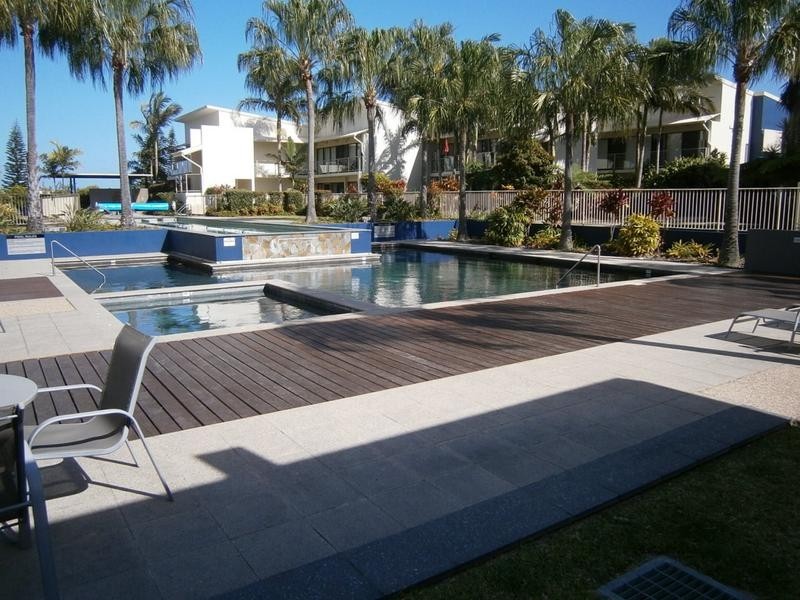 18/1 Grenada Way, Kawana Island QLD 4575