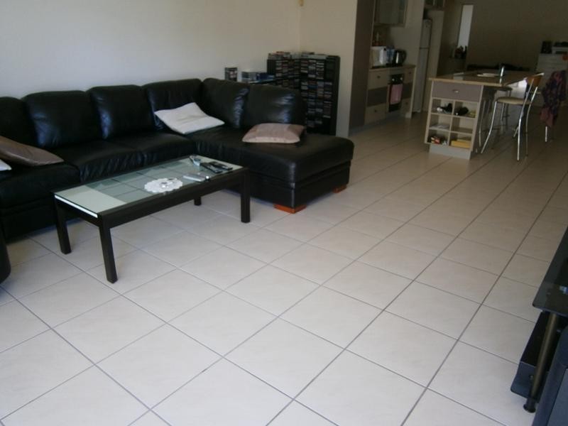 18/1 Grenada Way, Kawana Island QLD 4575