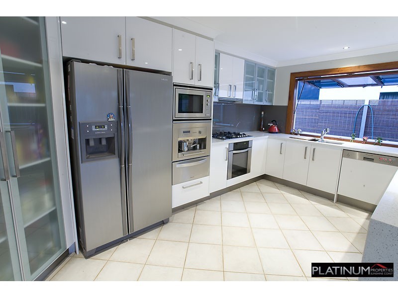 6 St Vincents Court, Minyama QLD 4575