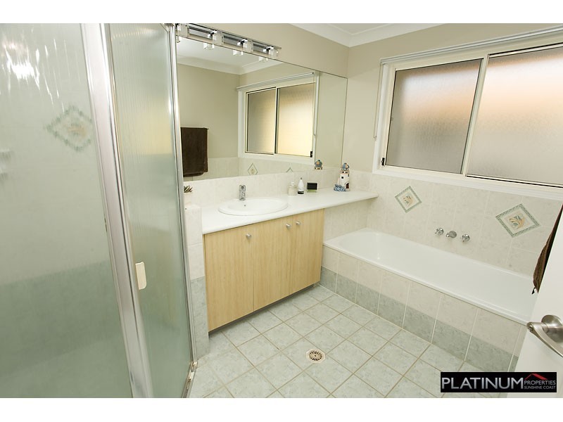 6 St Vincents Court, Minyama QLD 4575