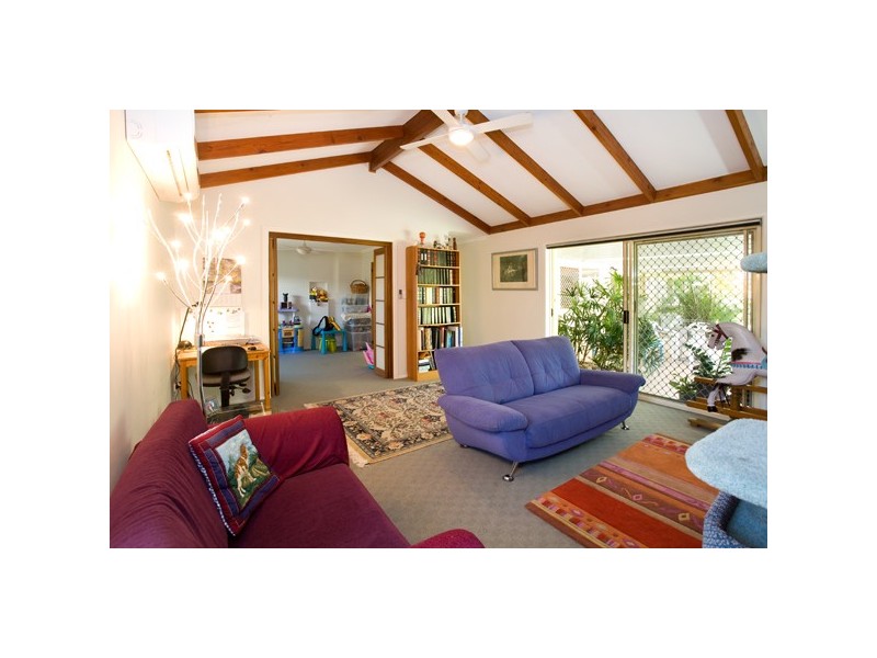 6 Mawarra Street, Buddina QLD 4575