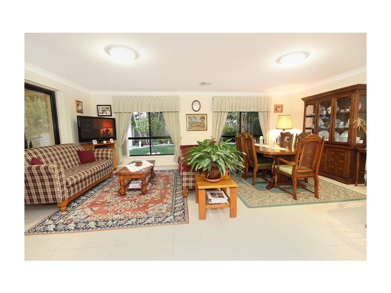 2 Grenada Way, Kawana Island QLD 4575