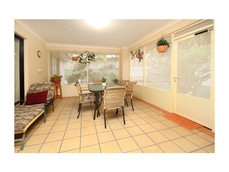 2 Grenada Way, Kawana Island QLD 4575