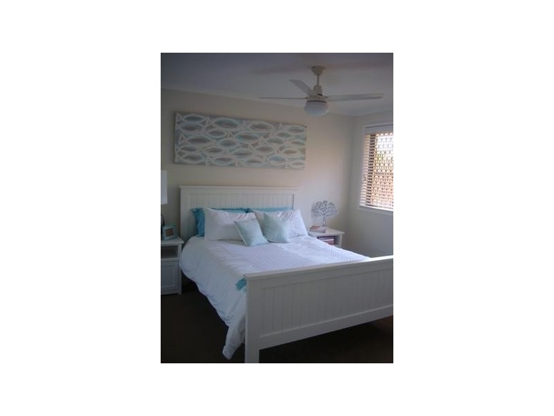 15 Perina Street, Warana QLD 4575