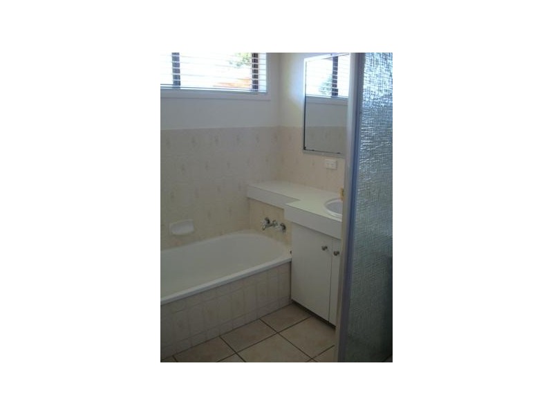 15 Perina Street, Warana QLD 4575