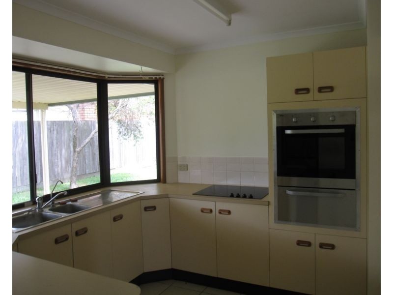 1 Dove Ct, Bokarina QLD 4575