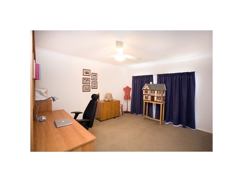 7 Oomoo Street, Buddina QLD 4575