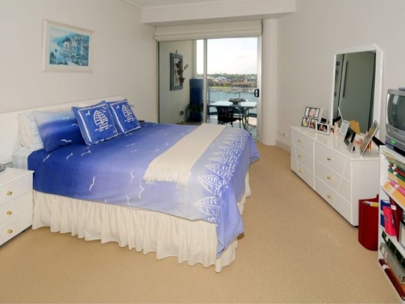 405/13 Nicklin Way, Minyama QLD 4575