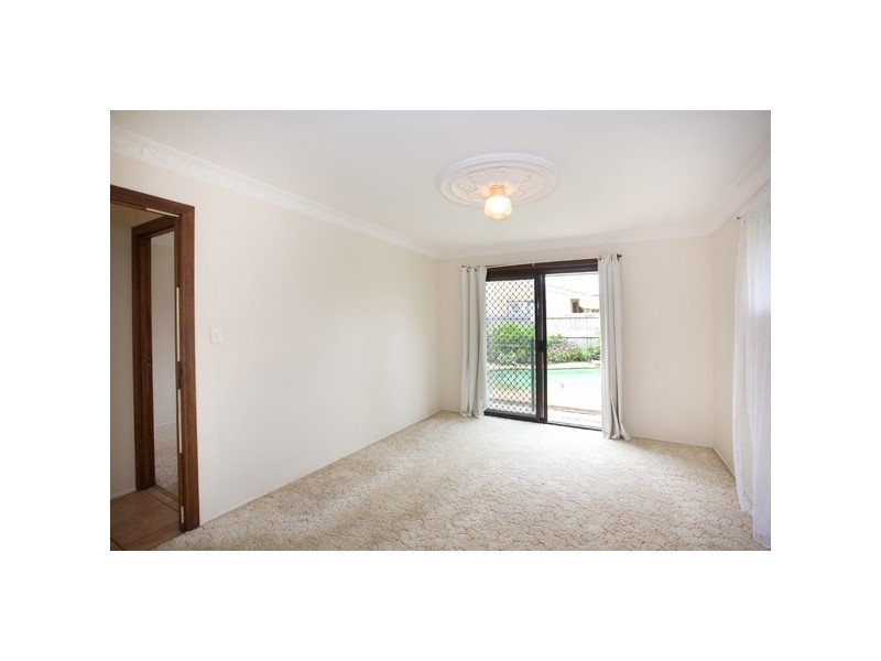 14 Kunari Street, Buddina QLD 4575