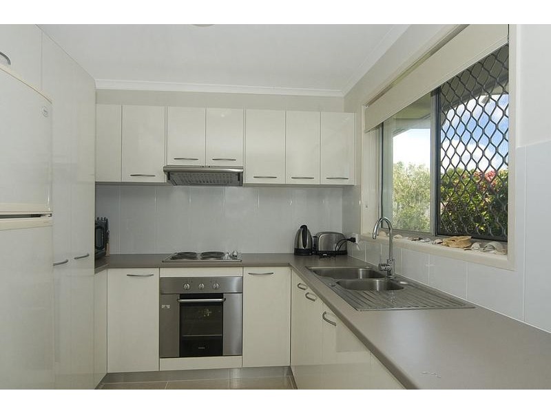 1 Coorabin Street, Warana QLD 4575