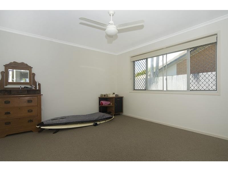 1 Coorabin Street, Warana QLD 4575