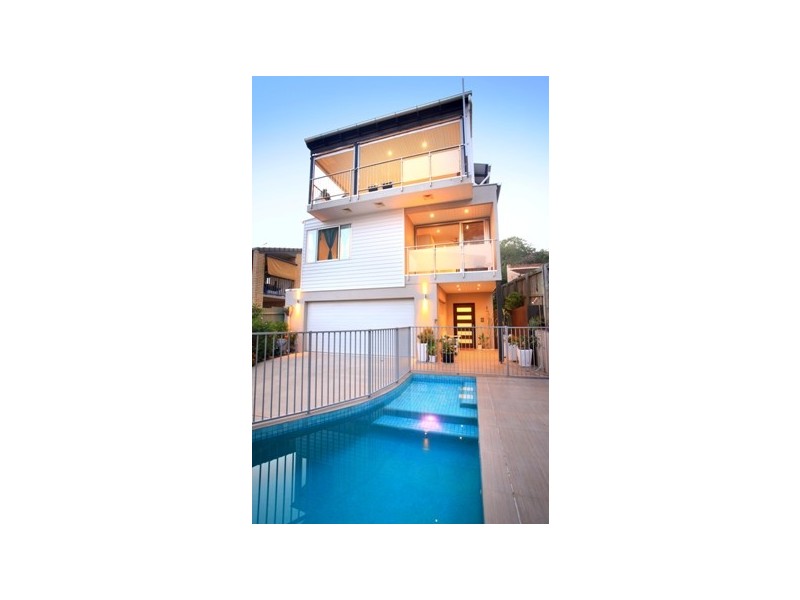 2/20 Douglas Street, Mooloolaba QLD 4557