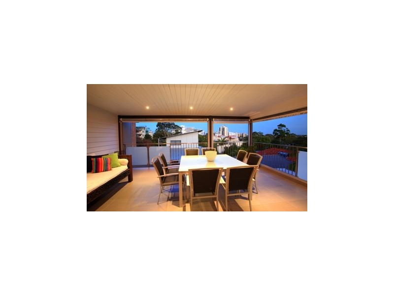 2/20 Douglas Street, Mooloolaba QLD 4557