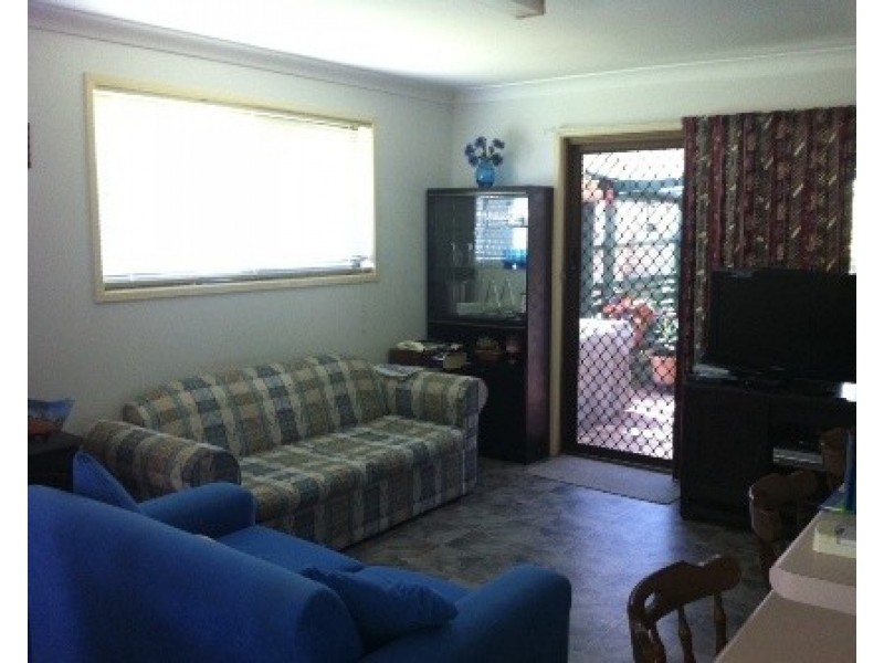 4 Allara Street, Warana QLD 4575